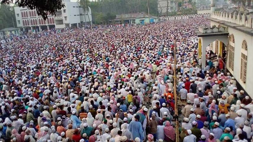 Laxmipur mass gathering