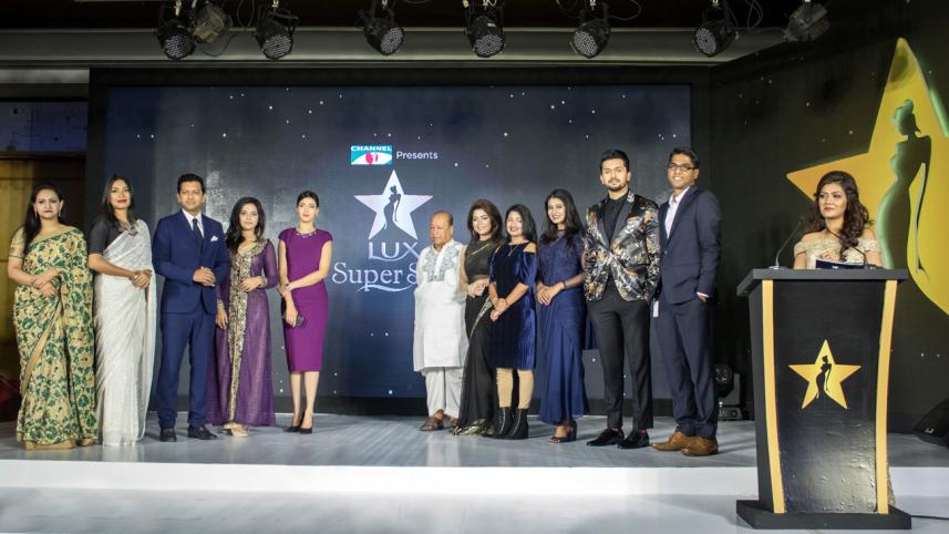 Lux Channel-i beauty contest