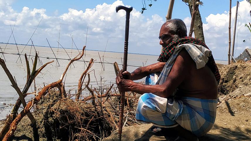 Manikganj river erosion 1.jpg