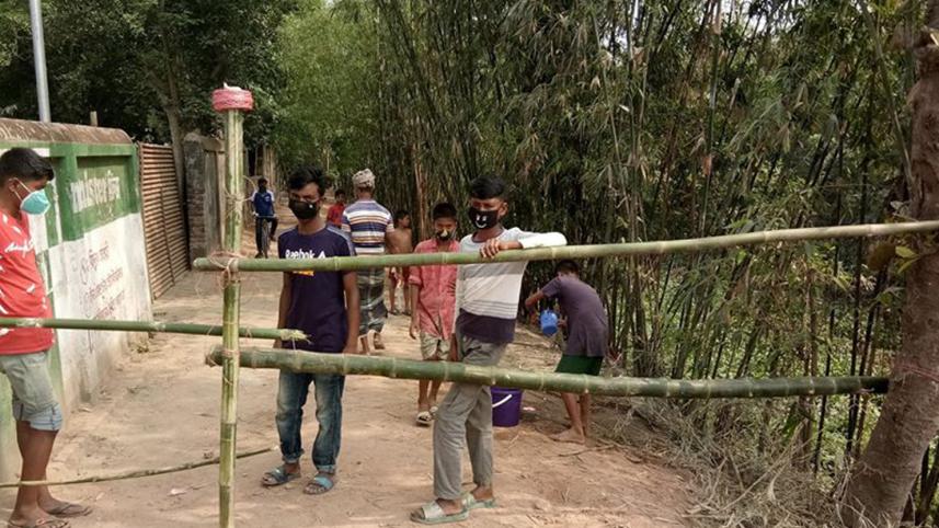 Manikganj_Road_Block