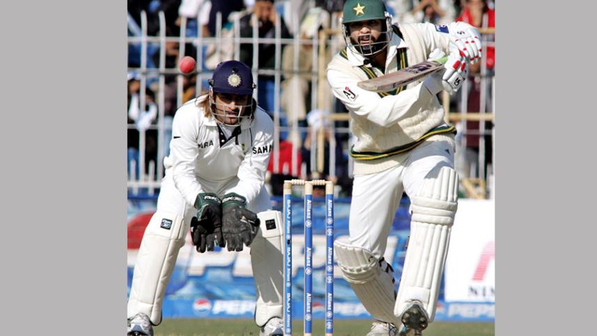 MS DHoni - Inzamam .jpg