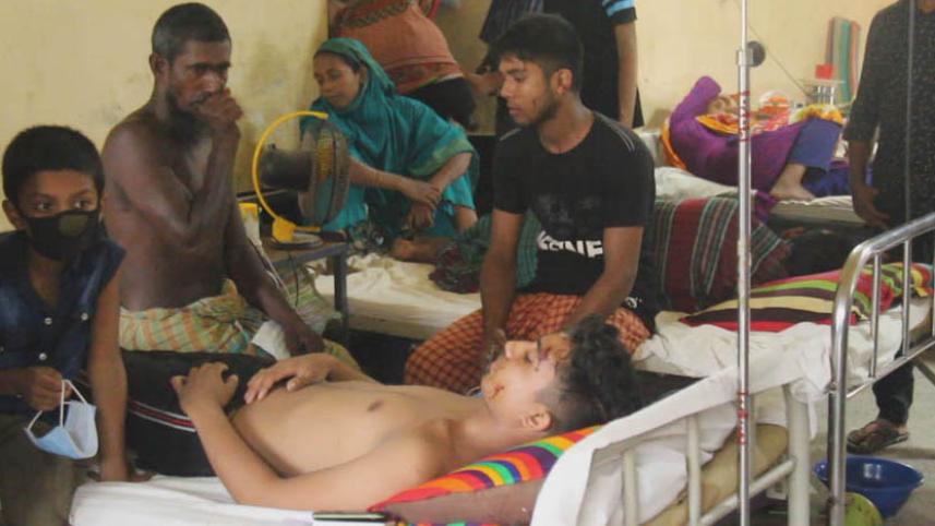 Pabna photo clash-3.jpg