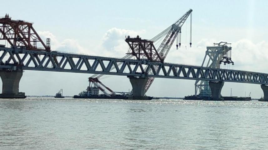 padma bridge.jpg