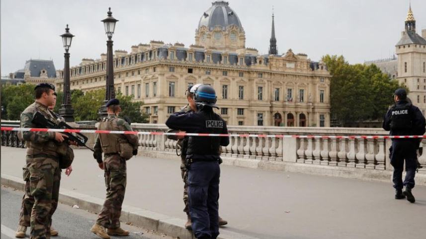 paris police.JPG