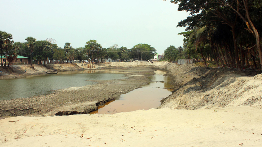 Patuakhali_Lake_28Apr21 (1).jpg