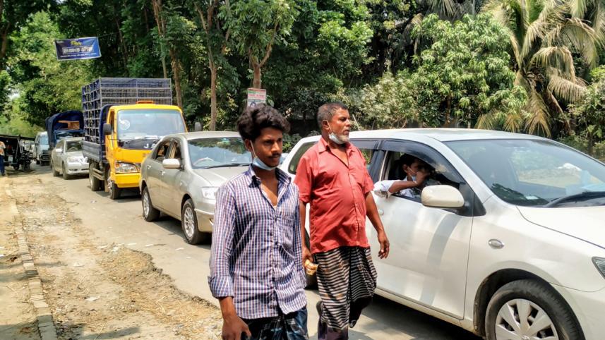 Paturia ferryghat.jpg