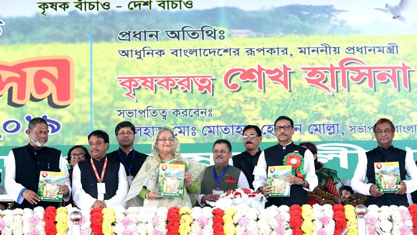 PM at council-1.jpg