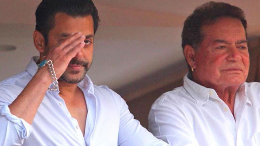 Salmans Khan greets fans