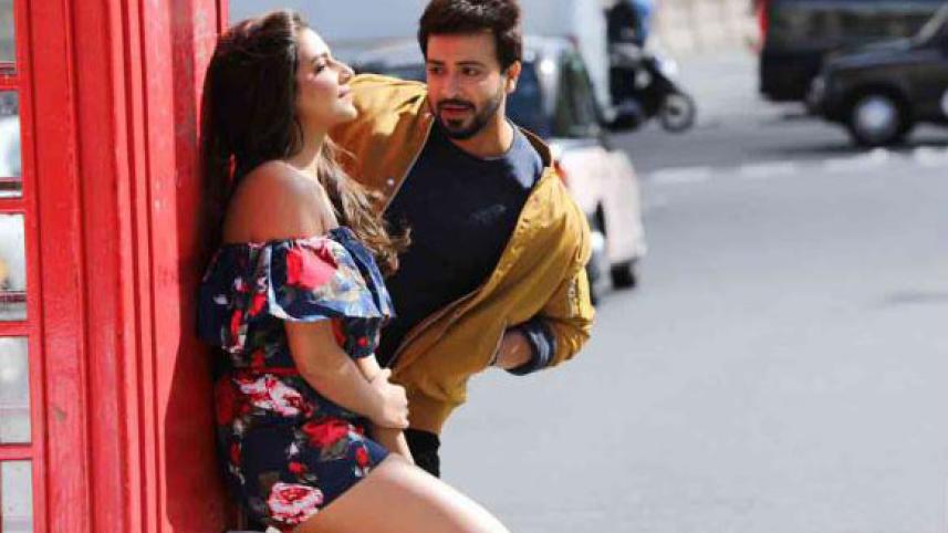 Shakib Khan and Subhashree in Chalbaj