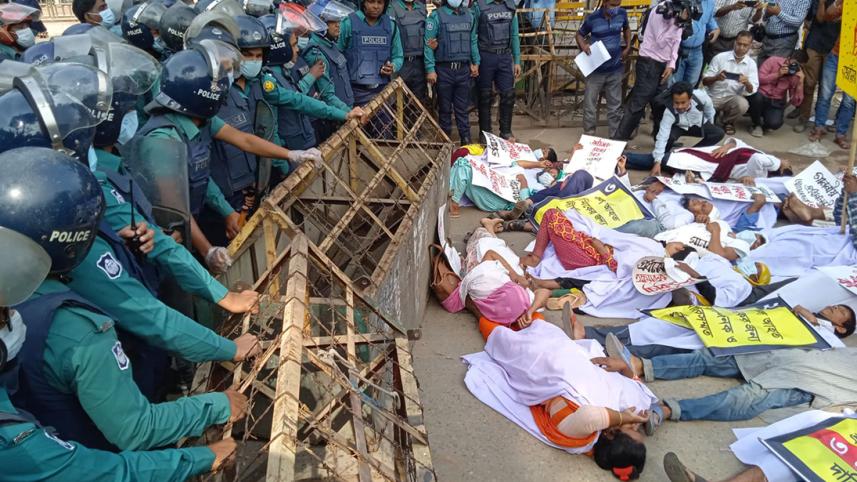 Tazreen garments workers.jpg