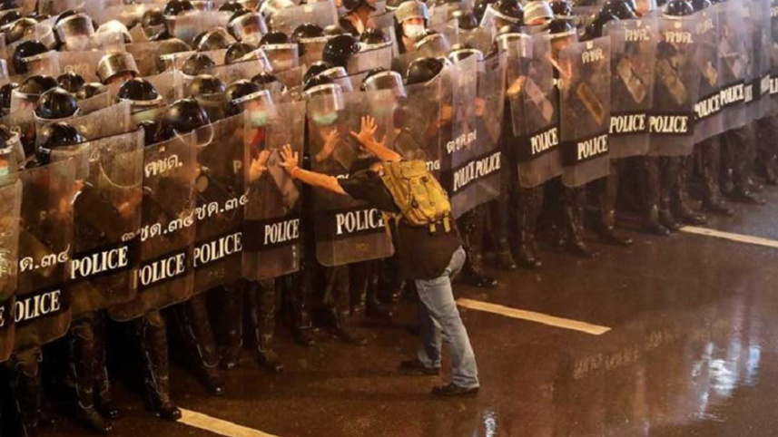 thai-protest-2.jpg