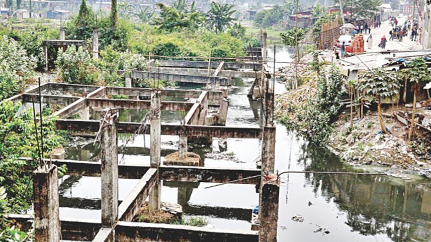 the_baunia_canal.jpg