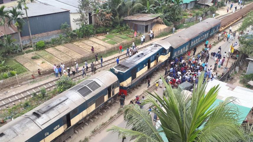 train crash 2.jpg