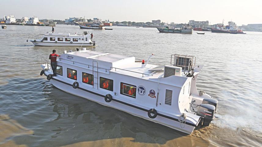 Waterbus-1.jpg