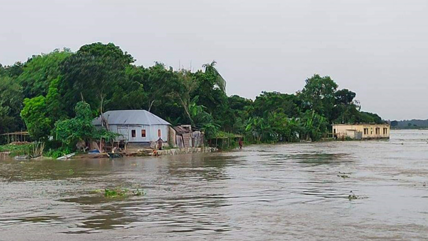 rajbari_flood1_22aug21.jpg