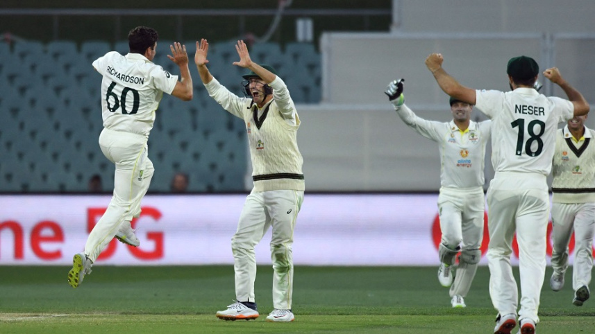 2021-12-20t100054z_2077594859_up1ehck0rtg2g_rtrmadp_3_cricket-test-aus-eng.jpg