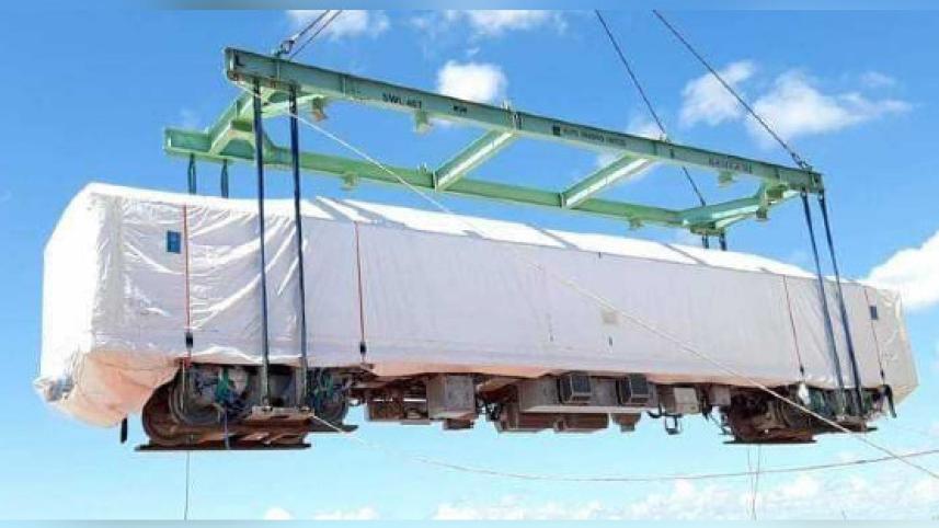 metro-rail-shipment.jpg