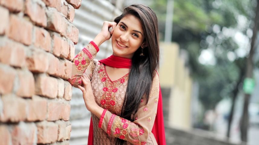 mehazabein_chowdhury_5_4-star.jpg