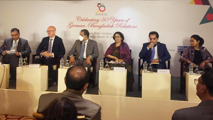 photo-eu-web.jpg