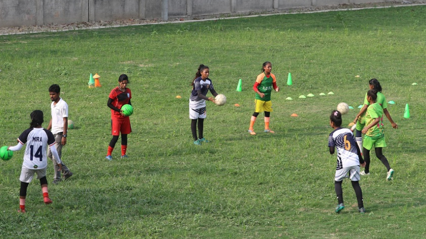 rangpur_footballers_06.jpg