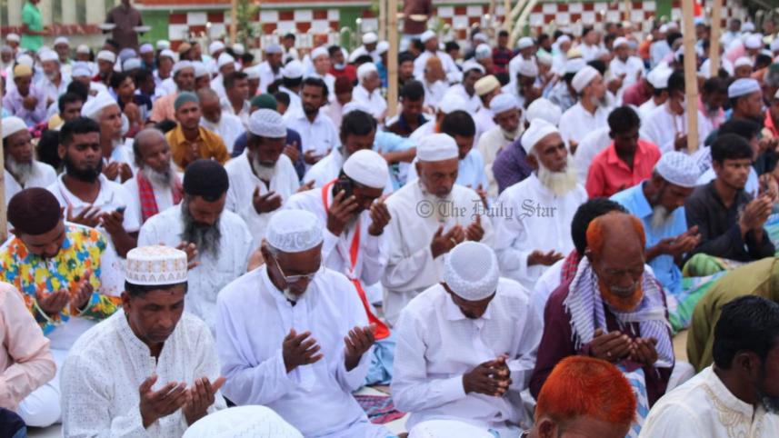 maulbhiibaajaar_1.jpg