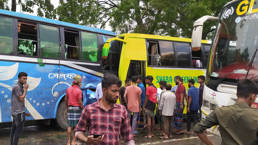 manikganj_accident_11may22.jpg