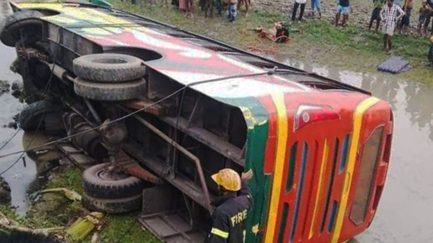 accident_khulna_1jun22.jpg