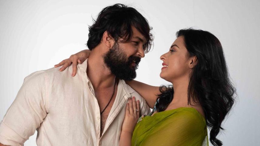 শবনম বুবলি ও আদর আজাদ