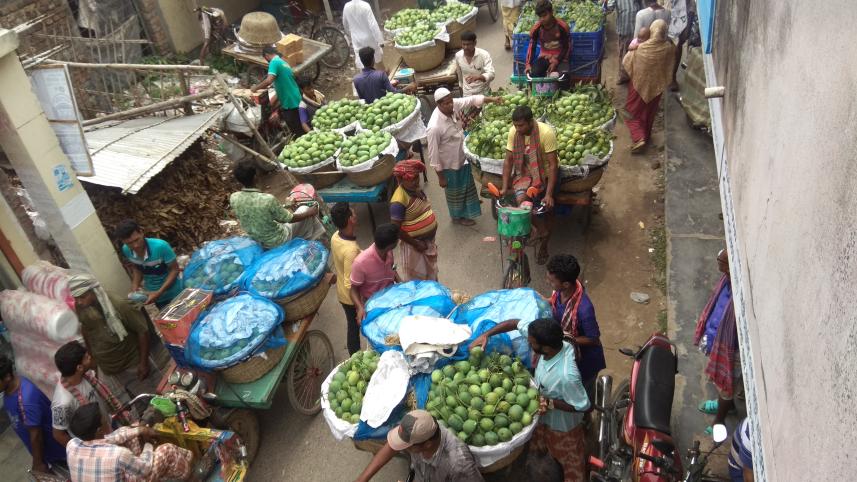 পুরাতন বাজার। ছবি: দ্য ডেইলি স্টার