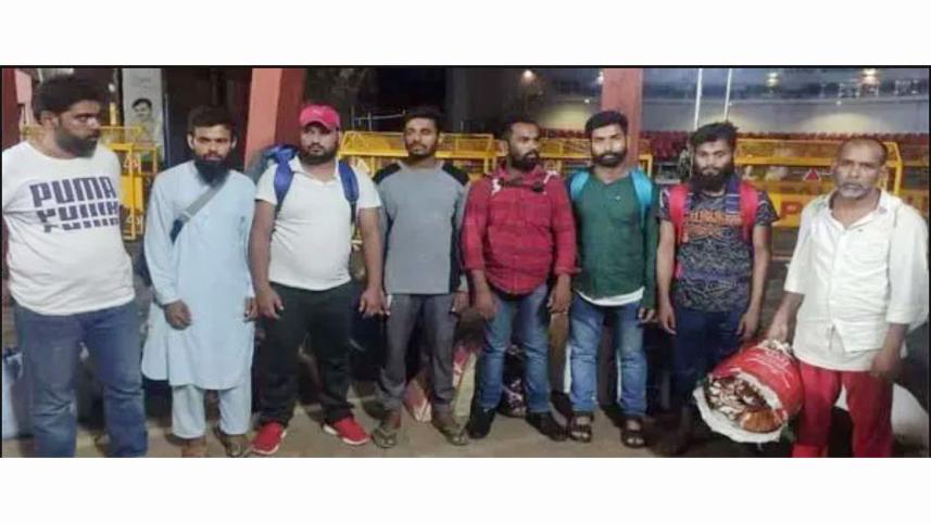 8_bangladeshis.jpg