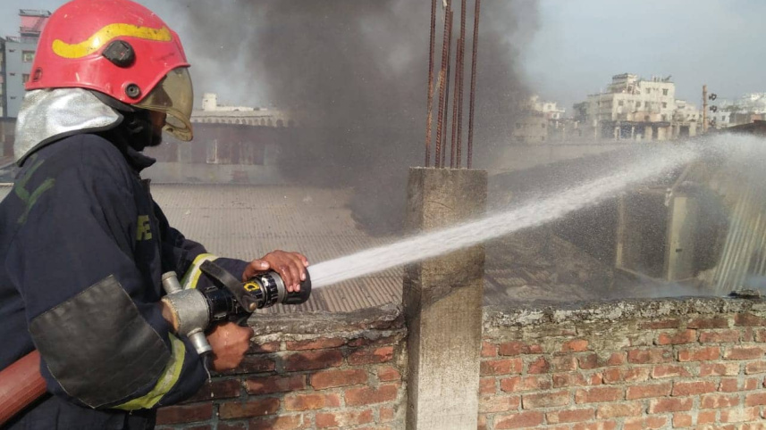 মাতুয়াইলে আগুন