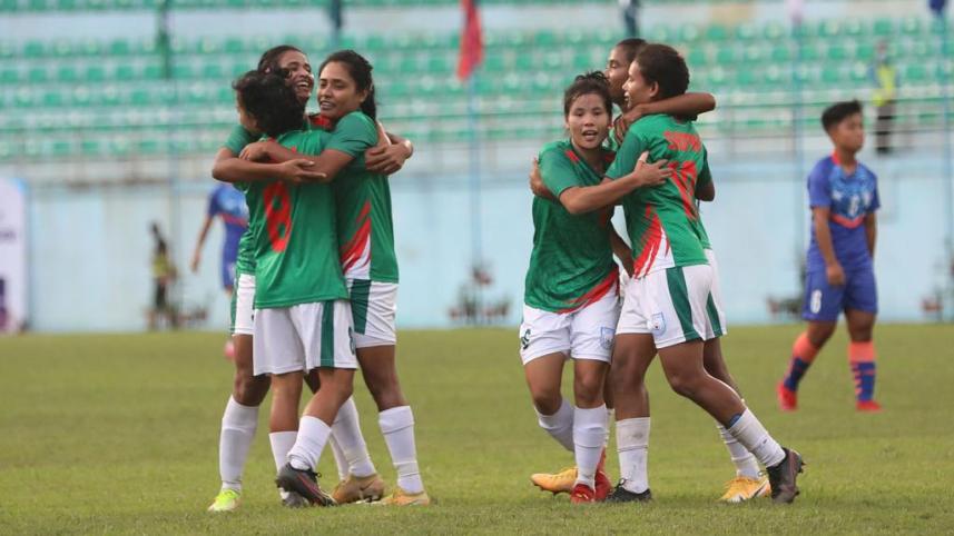 Bangladesh women football team 