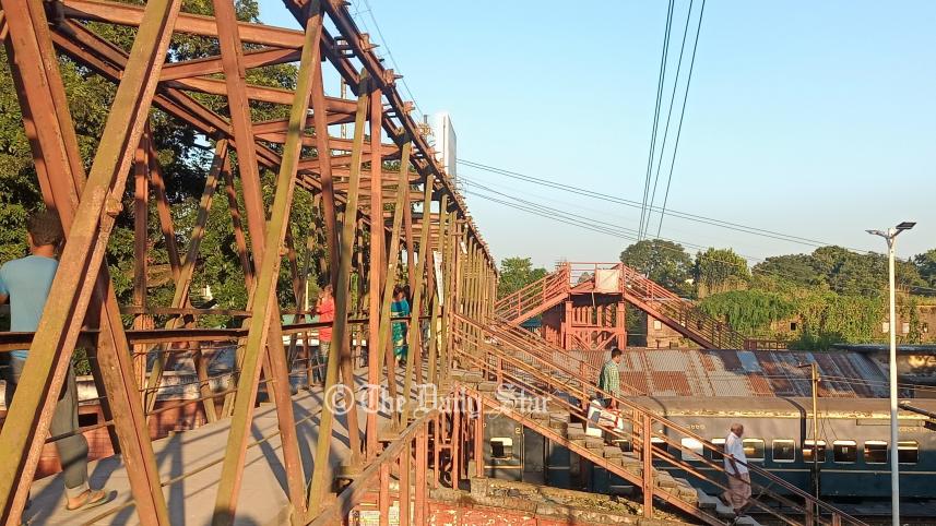 লালমনিরহাট রেলস্টেশন