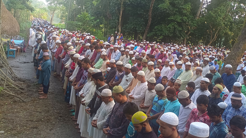 পটুয়াখালীতে-দাফন