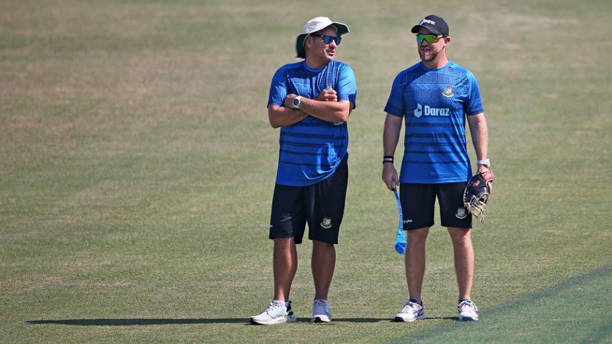 Shane McDermott & Russell Domingo 