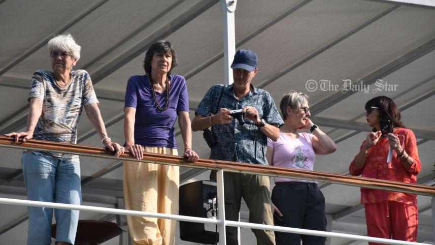 গঙ্গা বিলাস.jpg