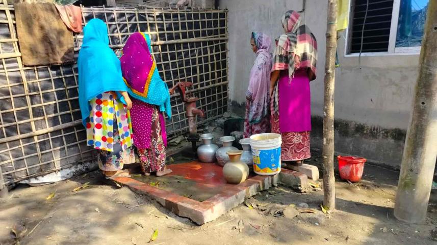 সেন্টমার্টিনে খাবার পানির সংকট