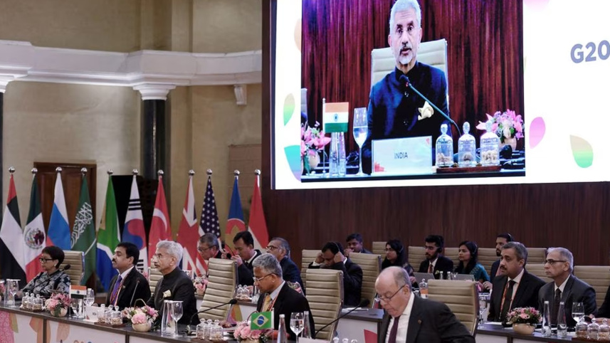 ইউক্রেন, রাশিয়া, অ্যান্টনি ব্লিঙ্কেন, সের্গেই লাভরভ,