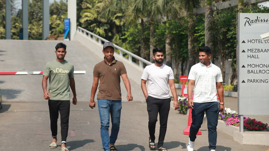 Rejaur Rahman Raja, Tanvir Islam, Shamim Hossain Patwari & Rony Talukdar 