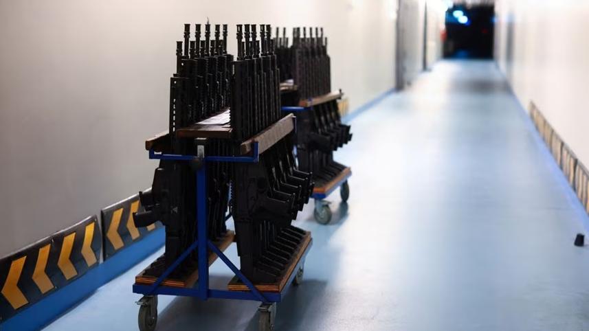 ইউক্রেন, রাশিয়া, ইউক্রেন-রাশিয়া যুদ্ধ, অস্ত্র ব্যবসা, পোল্যান্ড, চেক প্রজাতন্ত্র,