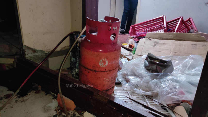 নারায়ণগঞ্জে বিস্ফোরণ