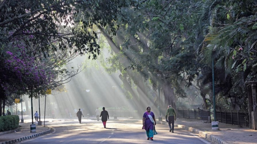 দূষণ কিছুটা কমেছে তবে শঙ্কা কাটেনি