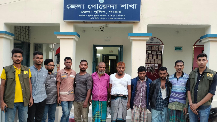 pabna_adakat_arrest_pic.jpg