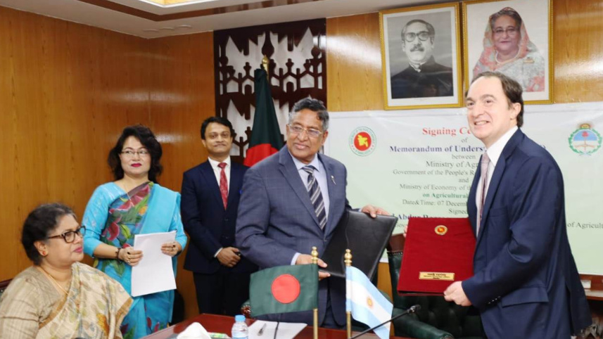 আর্জেন্টিনায় রপ্তানি, কৃষি, কৃষিমন্ত্রী মো. আব্দুর রাজ্জাক, আর্জেন্টিনা ও বাংলাদেশের সম্পর্ক, আর্জেন্টিনা ও বাংলাদেশের সমঝোতা স্মারক, আর্জেন্টিনা ফুটবল,