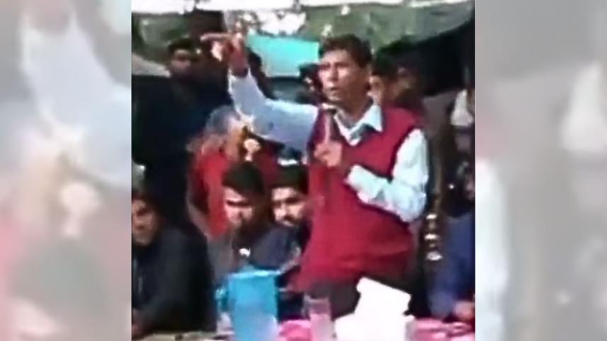 নৌকায় প্রকাশ্যে সিল.jpg