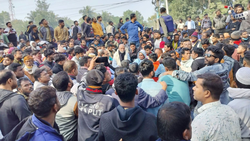 টাঙ্গাইলের কালিহাতীতে মুখোমুখি অবস্থান