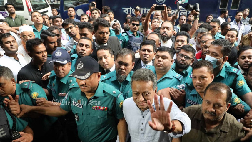 আরও ২ মামলায় আমীর খসরুর জামিন