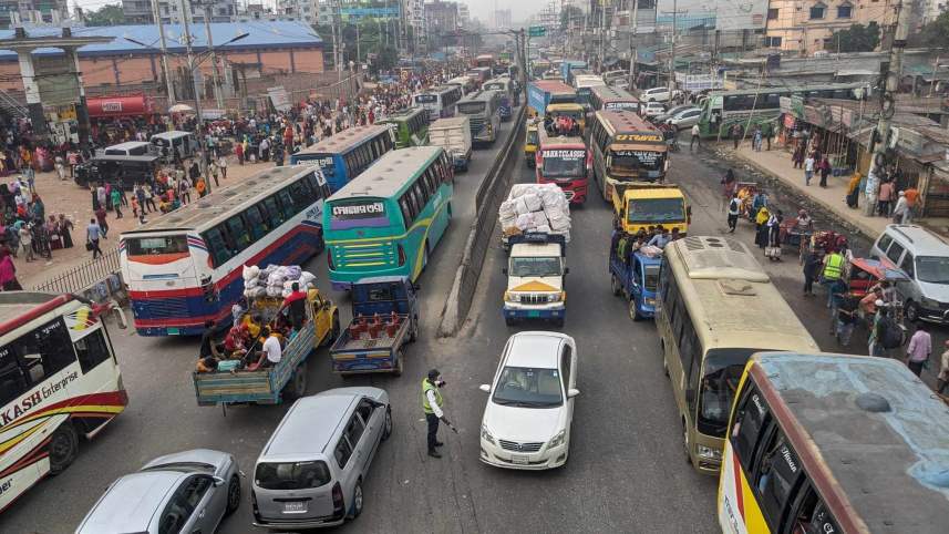 সাভারে দুর্ভোগ