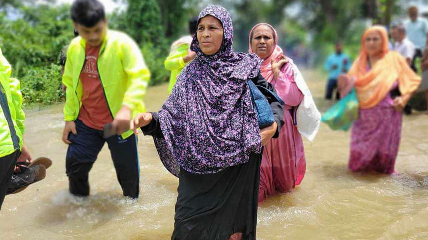 এখনো ঝুঁকিপূর্ণ গোমতী নদীর বাঁধ, নতুন করে প্লাবিত সদরের ৬ গ্রাম