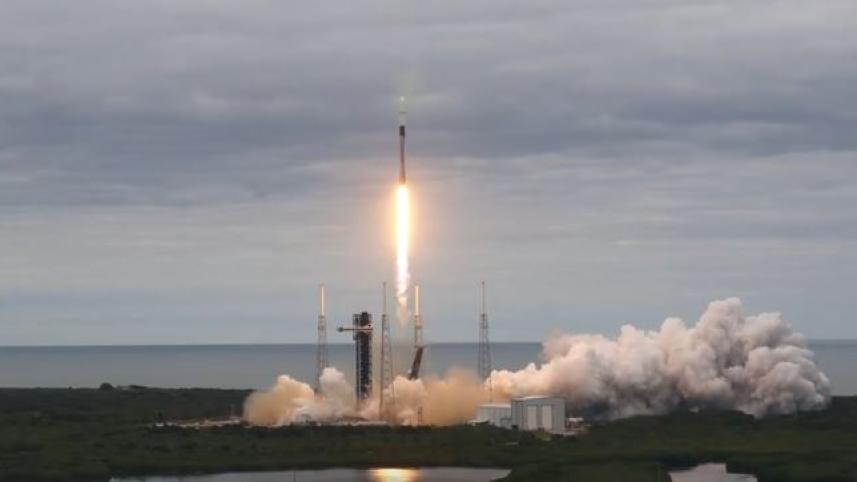 ইলন মাস্কের রকেটে ভারতের স্যাটেলাইট মহাকাশে। ছবি: স্পেস এক্সের ভিডিও থেকে স্ক্রিনশট